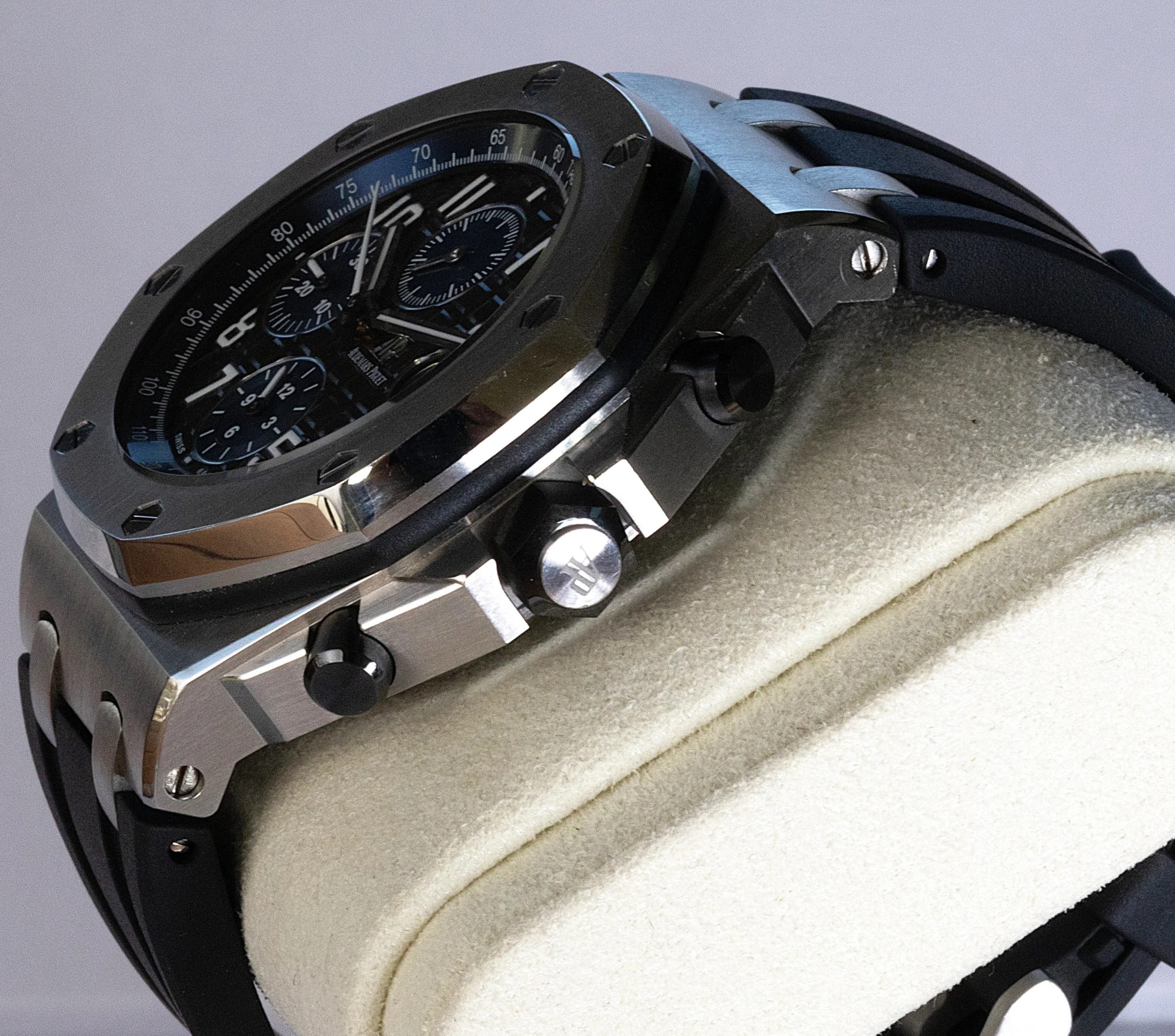 Audemars Piguet Royal Oak Offshore Havana detail 3