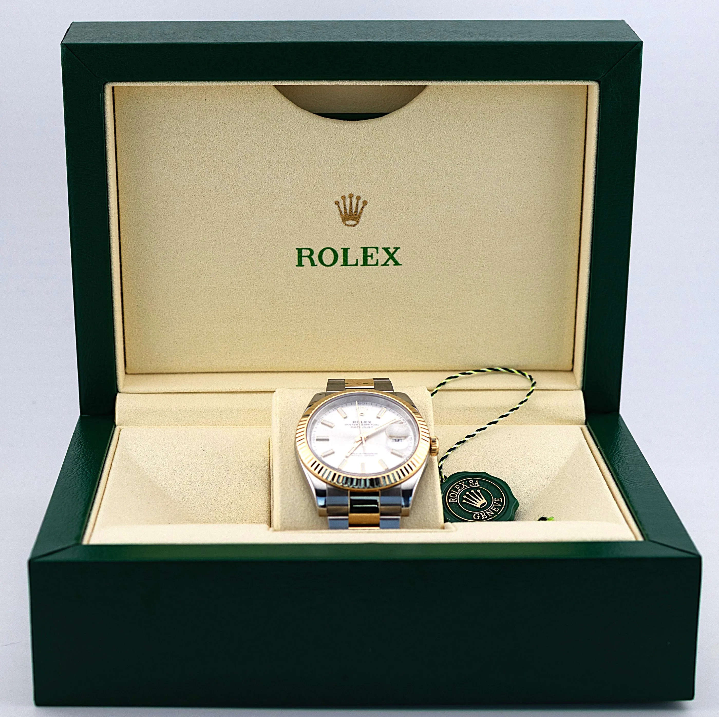 Rolex Datejust 41 Gold detail 11