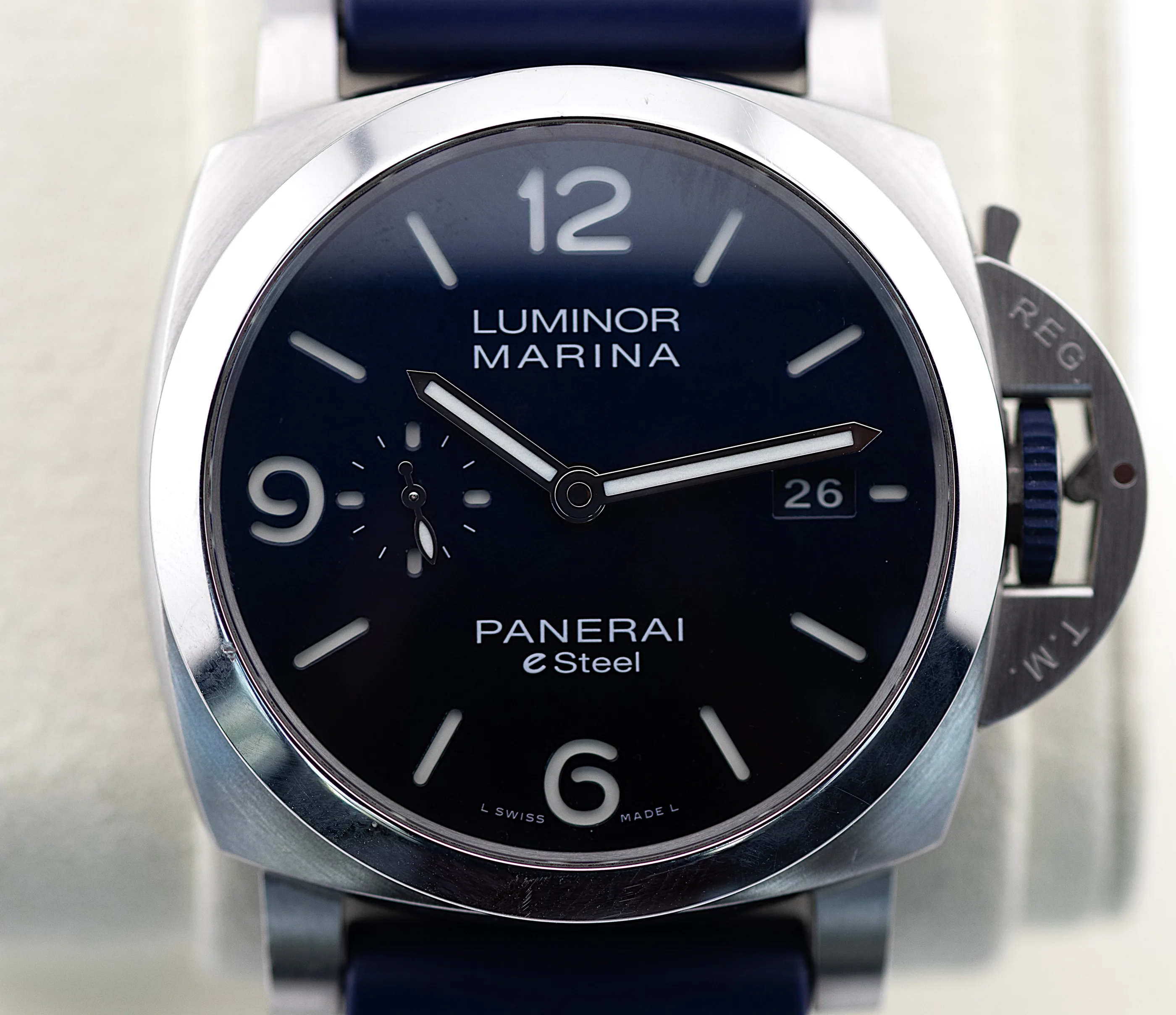 Panerai Marina Luminor detail 4