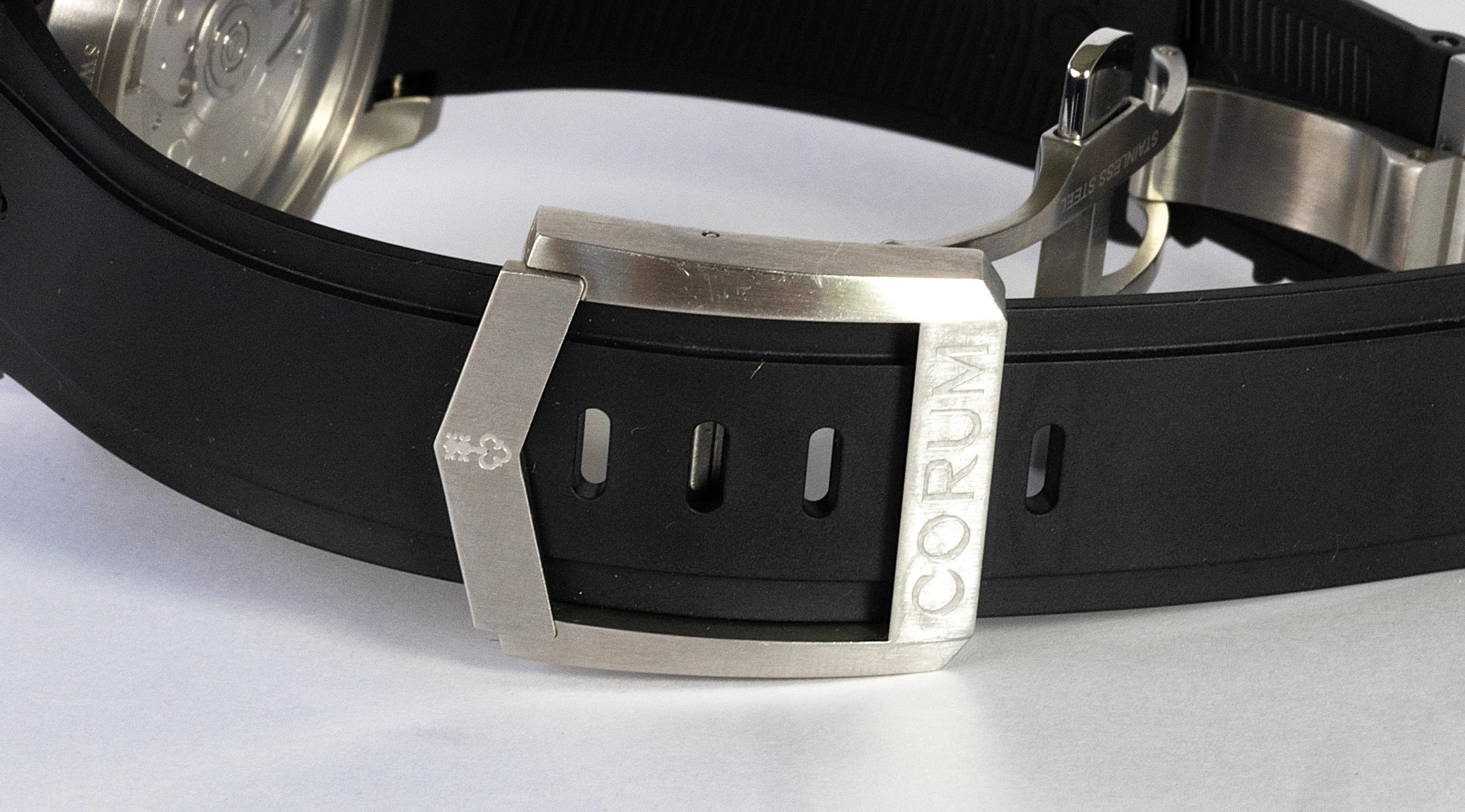 Corum Admiral's Cup Chronograph detail 11