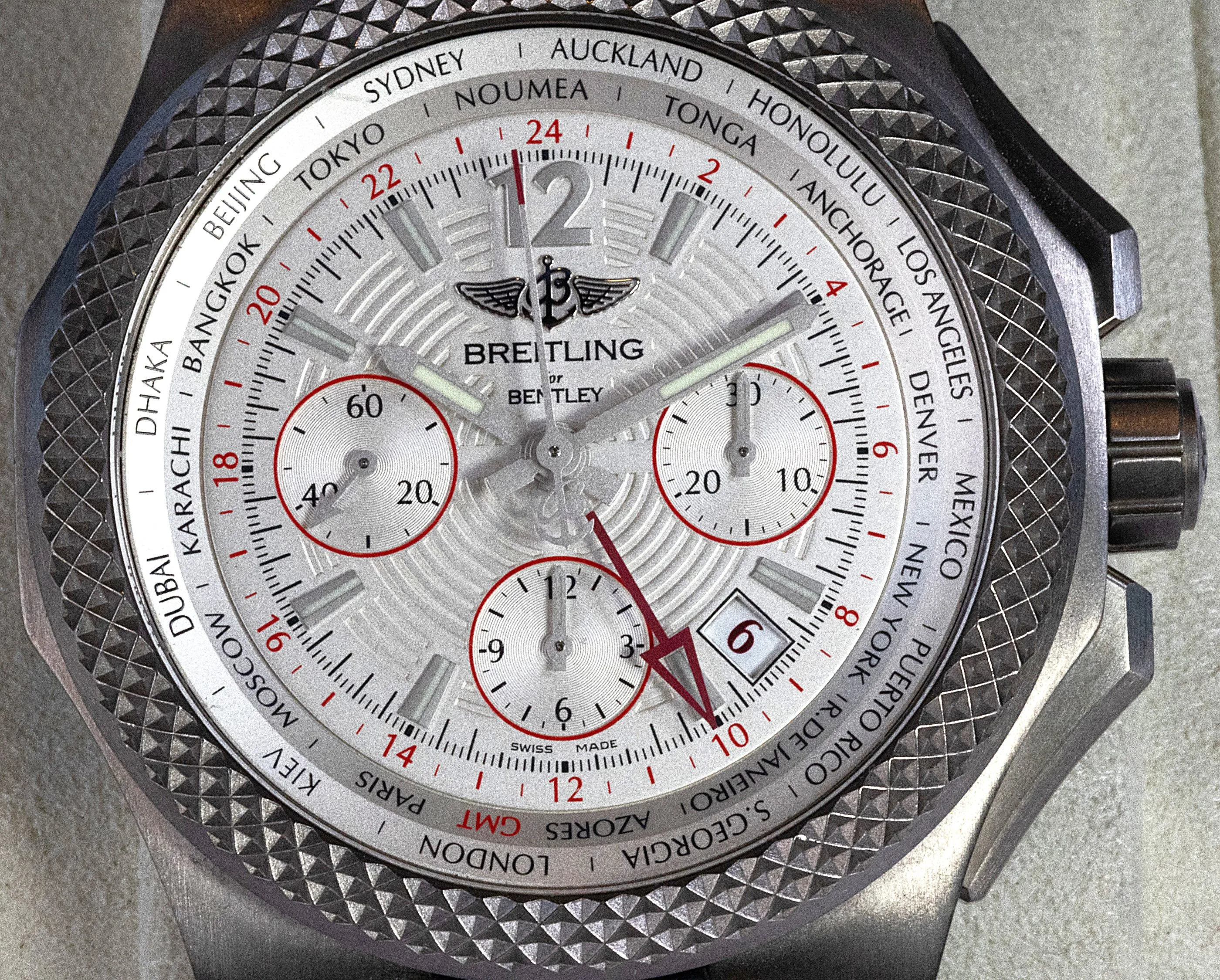 Breitling Bentley GMT detail 3