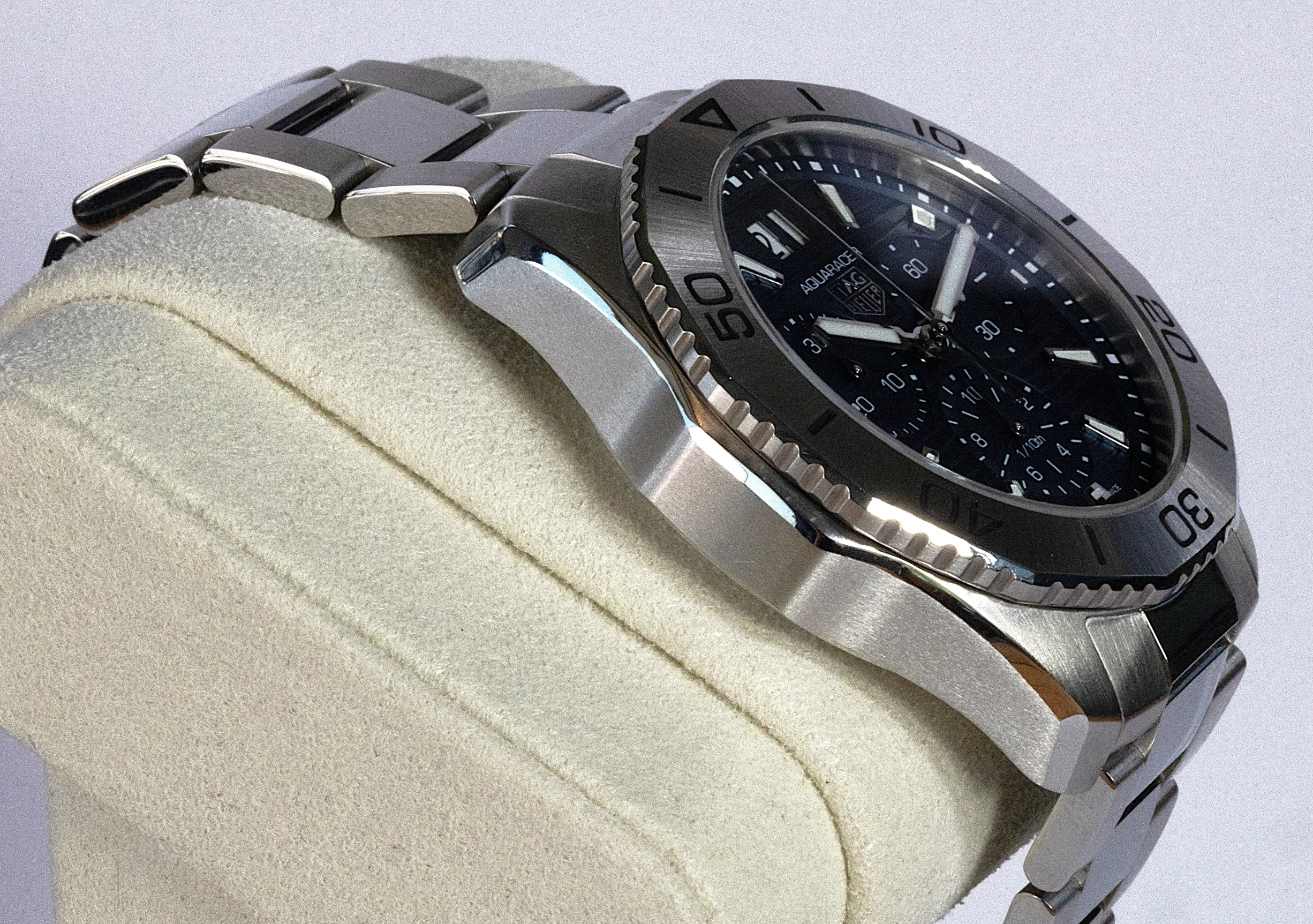Tag Heuer Aquaracer detail 3