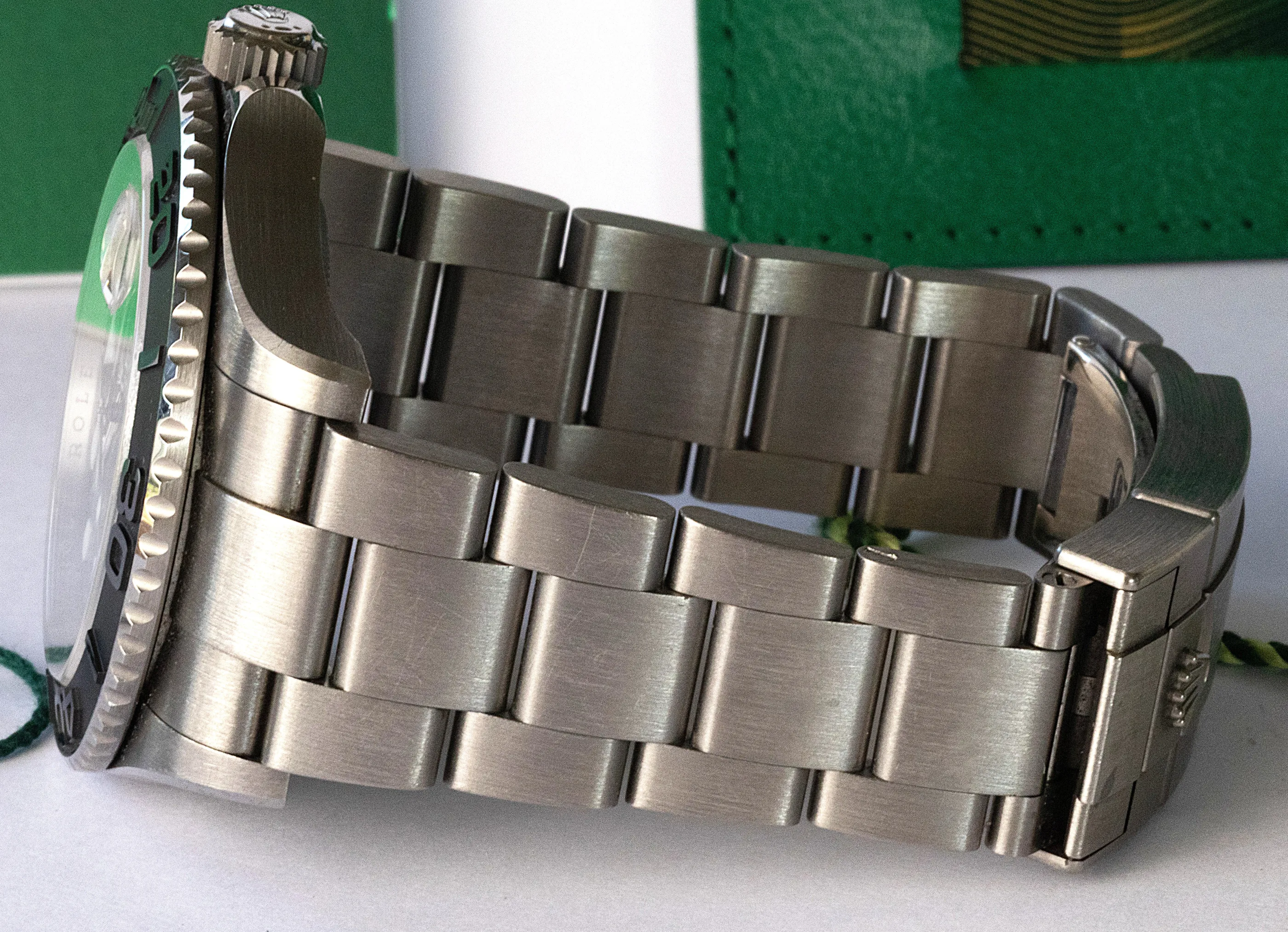 Rolex Yacht Master Titanium detail 8