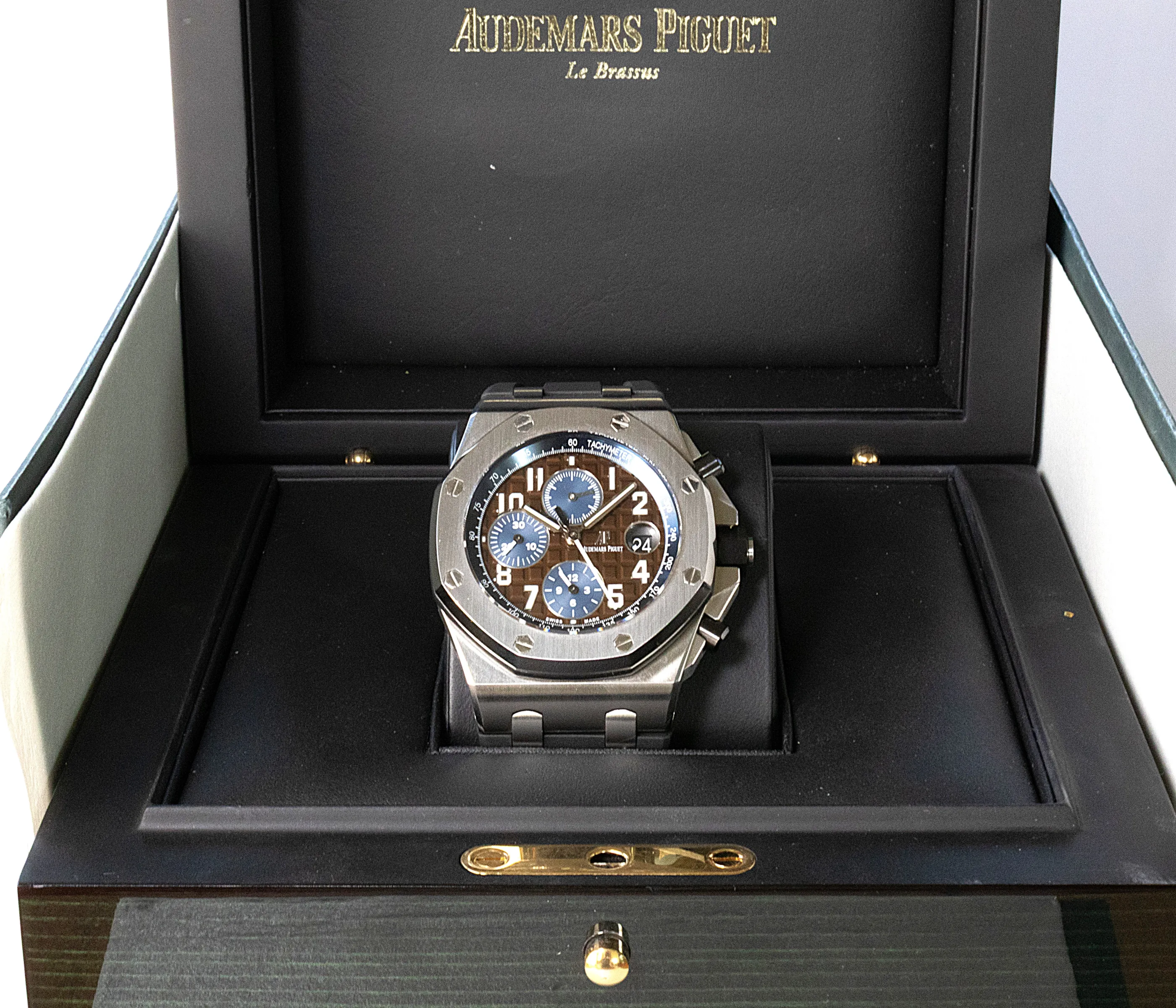 Audemars Piguet Royal Oak Offshore Havana detail 13