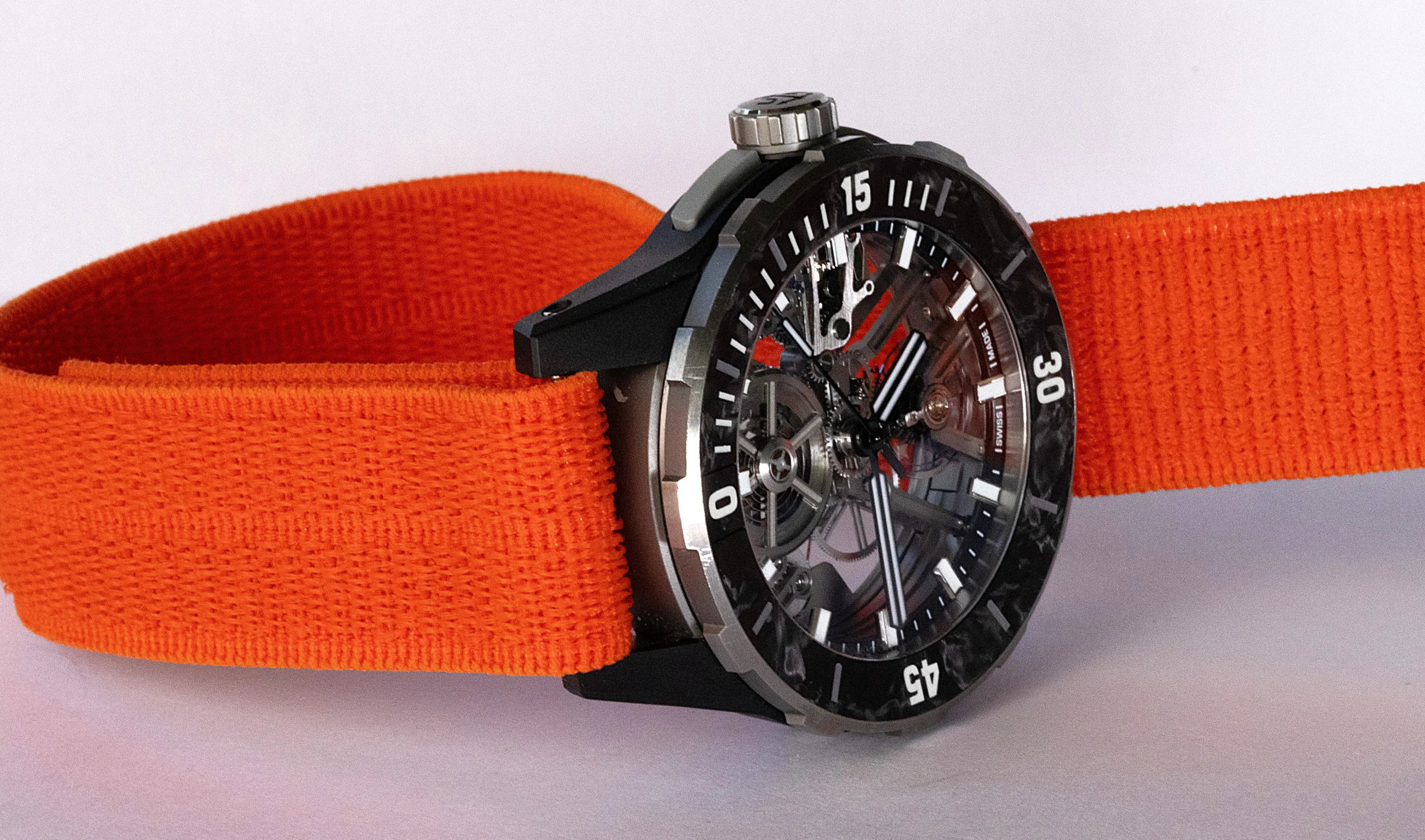 Ulysse Nardin Diver Air detail 8