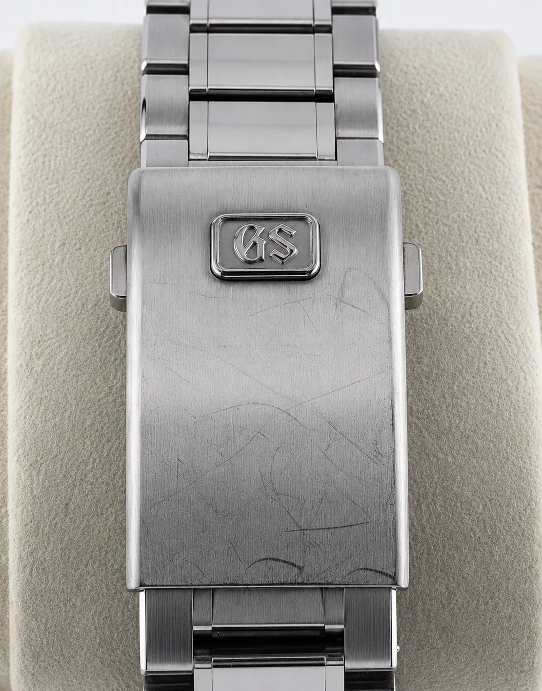 Grand Seiko Evolution 9 Spring Drive Chronograph GMT detail 2