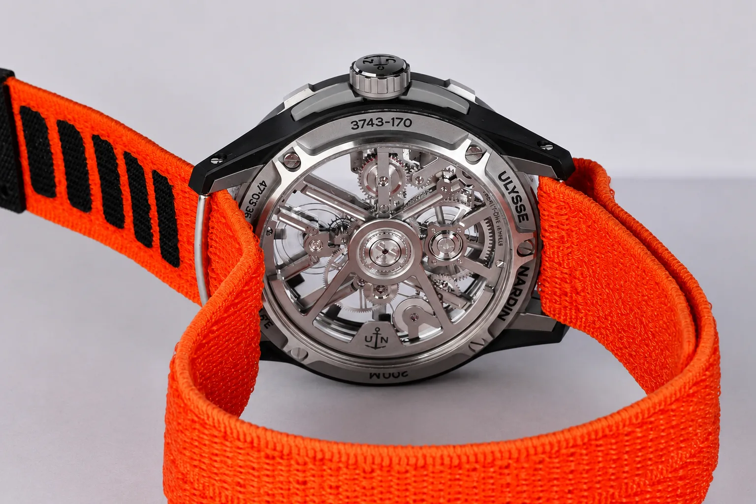 Ulysse Nardin Diver Air detail 2