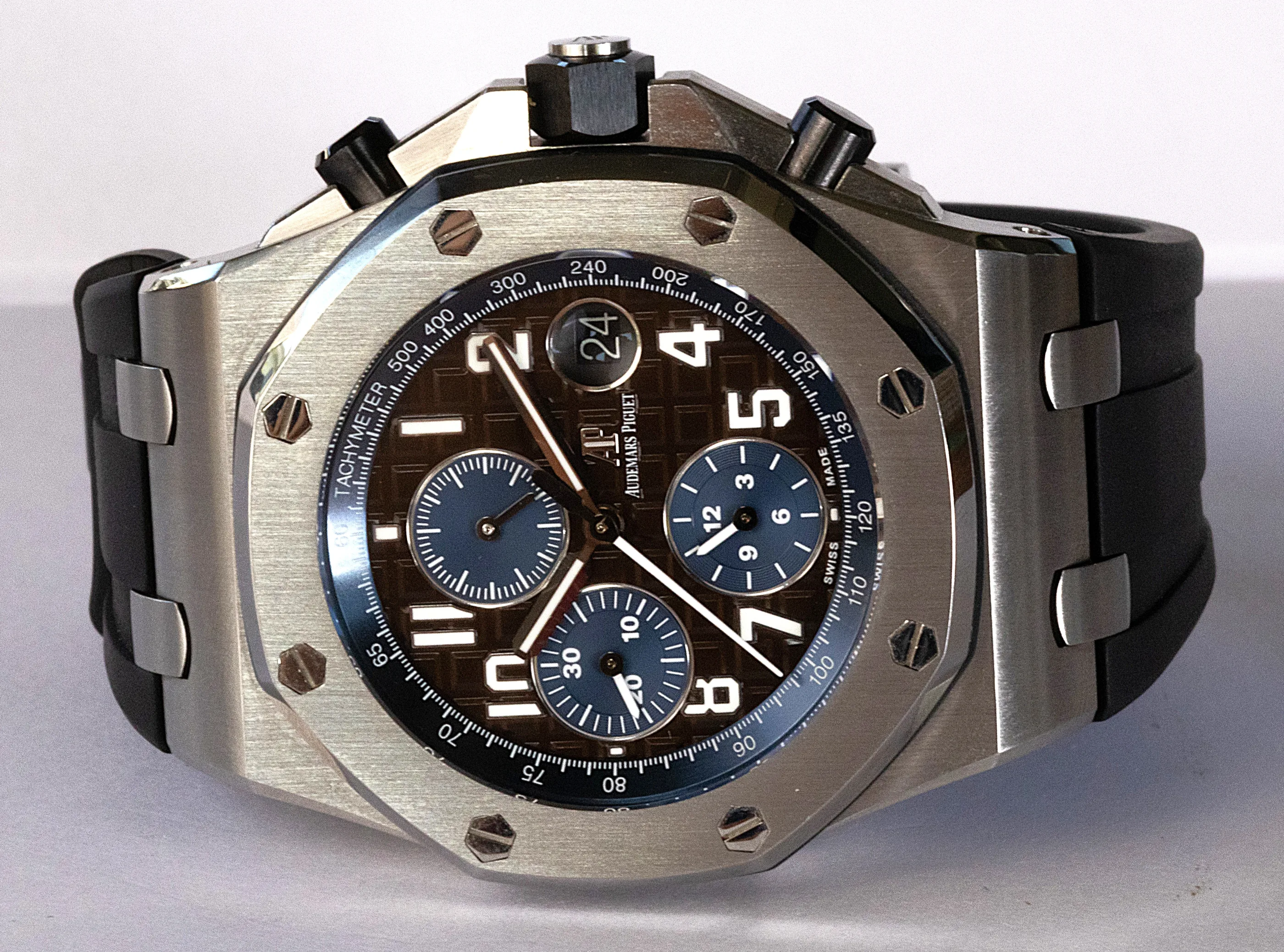 Audemars Piguet Royal Oak Offshore Havana detail 6