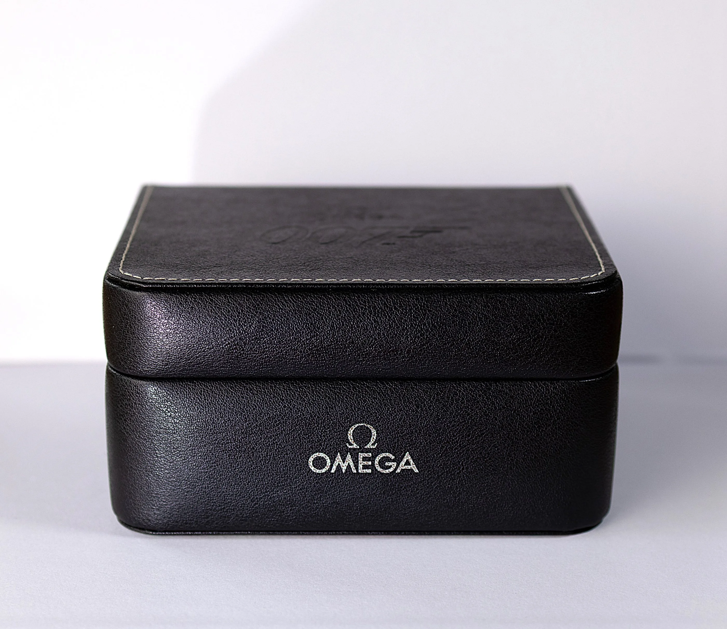 Omega Seamaster Professional CASINO ROYALE 007 detail 6