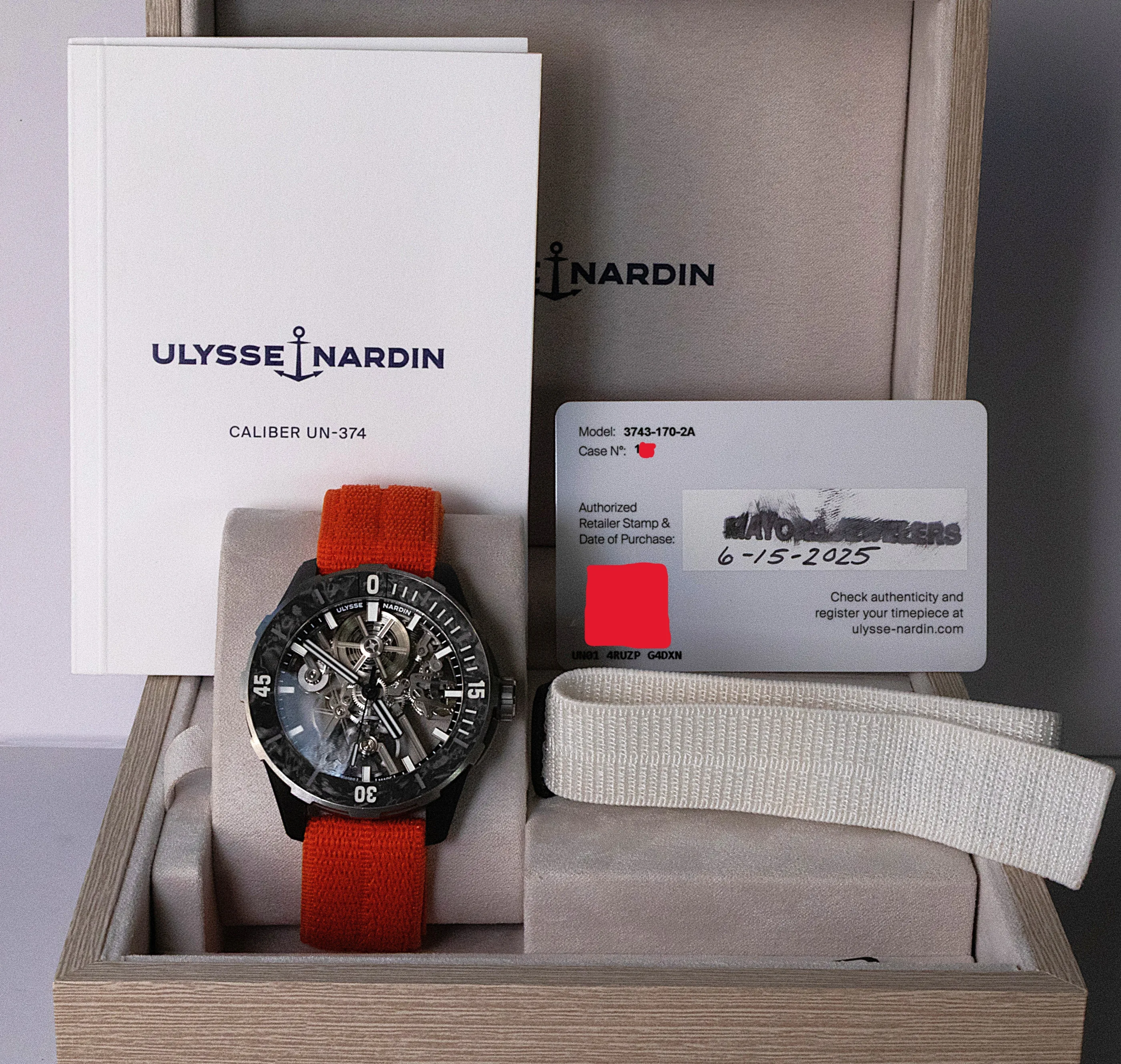 Ulysse Nardin Diver Air detail 3