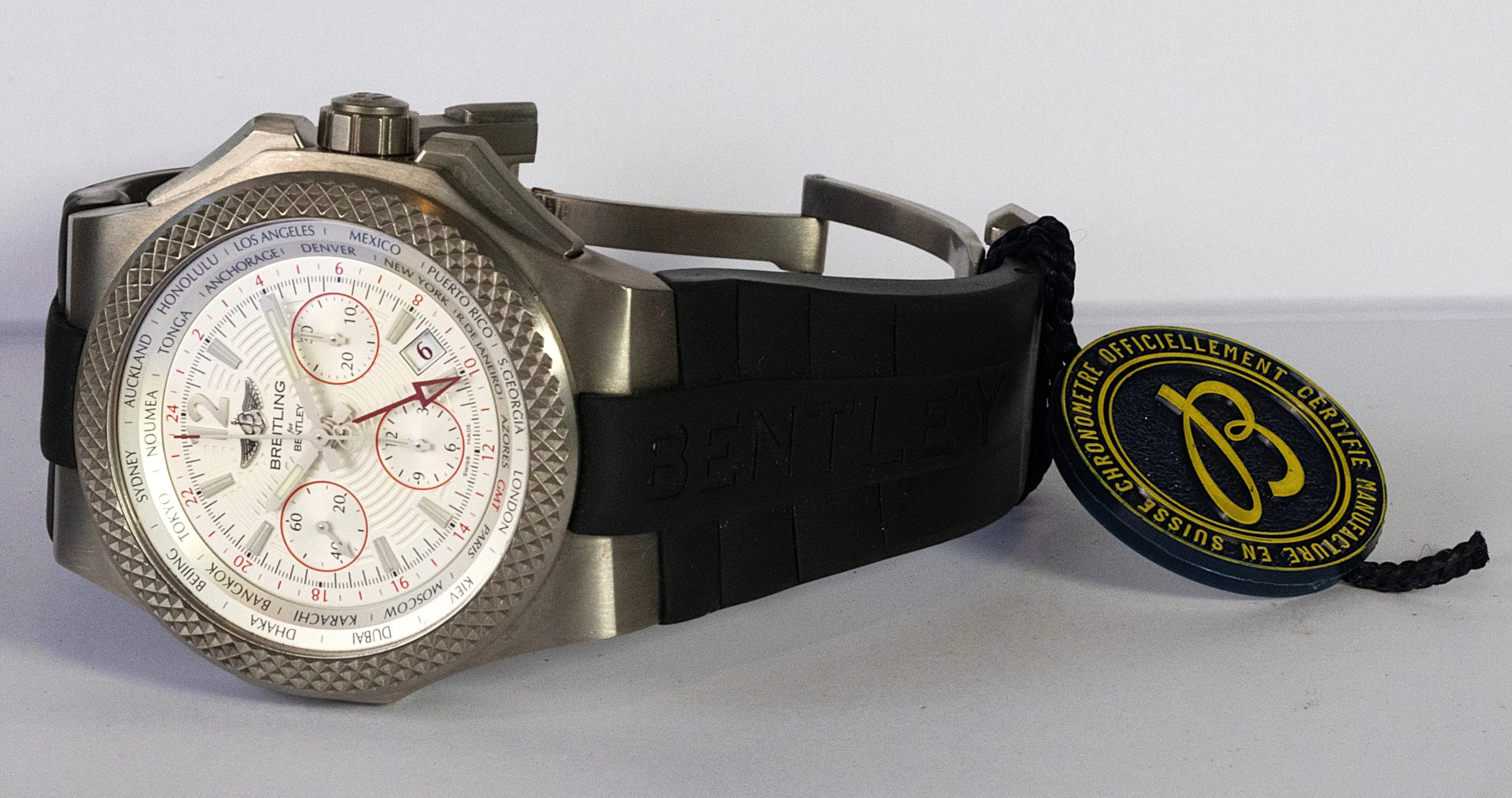 Breitling Bentley GMT detail 1