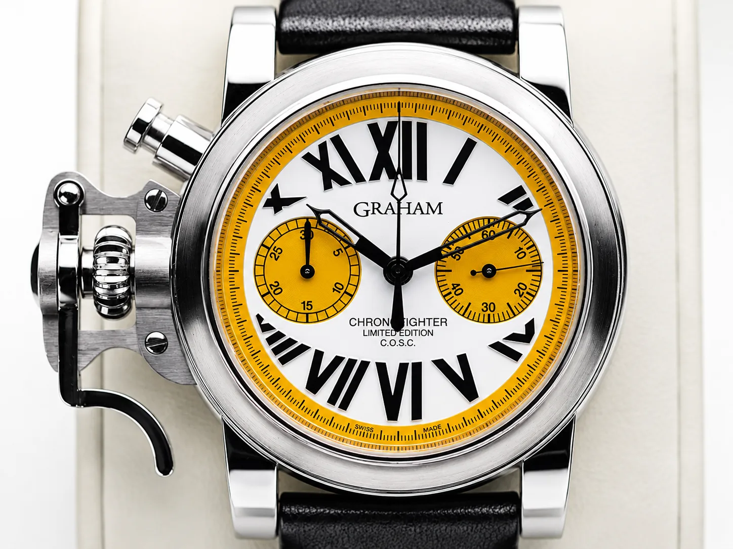 Graham Chronofighter Special Edition detail 1