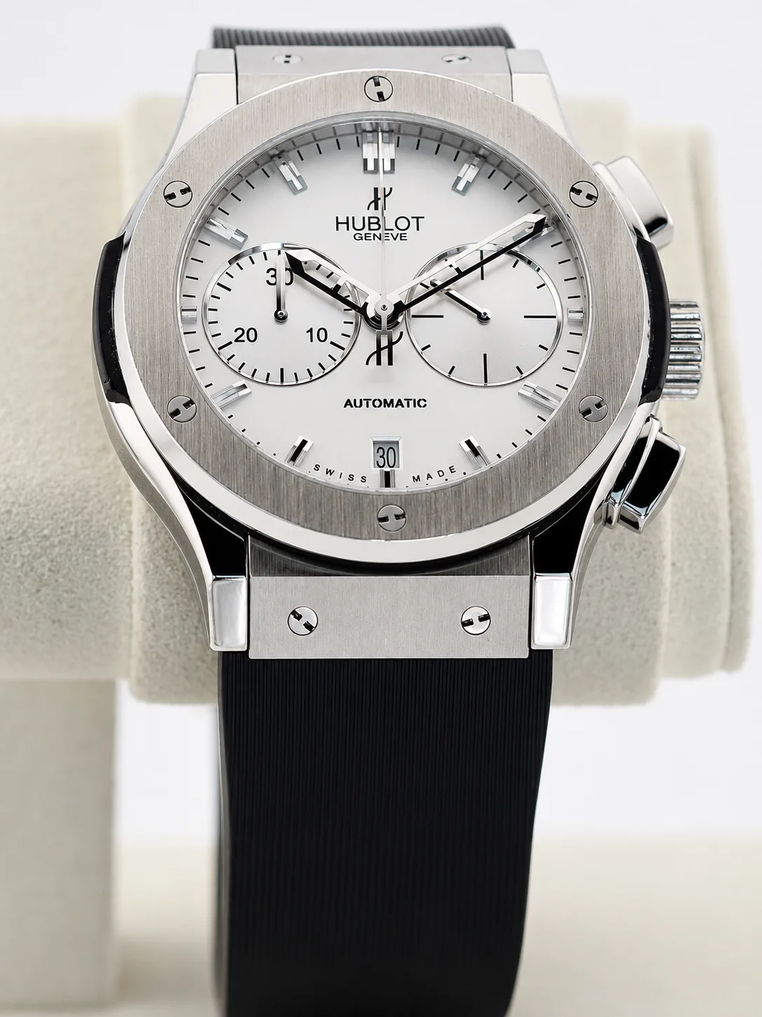 Hublot Classic Fusion Chronograph detail 1