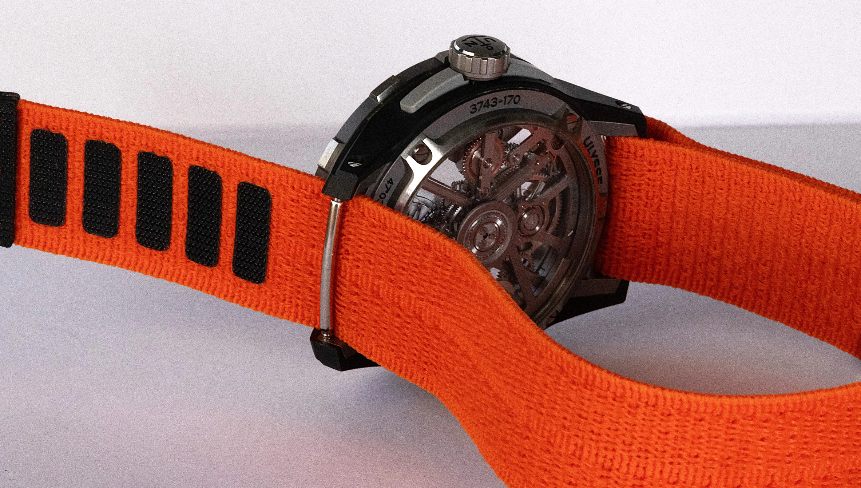Ulysse Nardin Diver Air detail 10