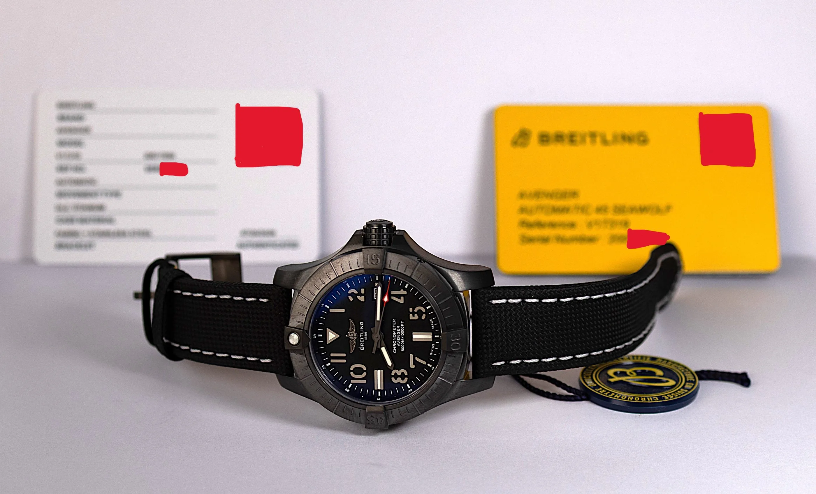 Breitling Avenger Seawolf Night Mission detail 3