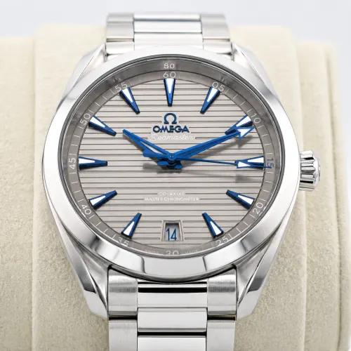 Omega Aqua Terra