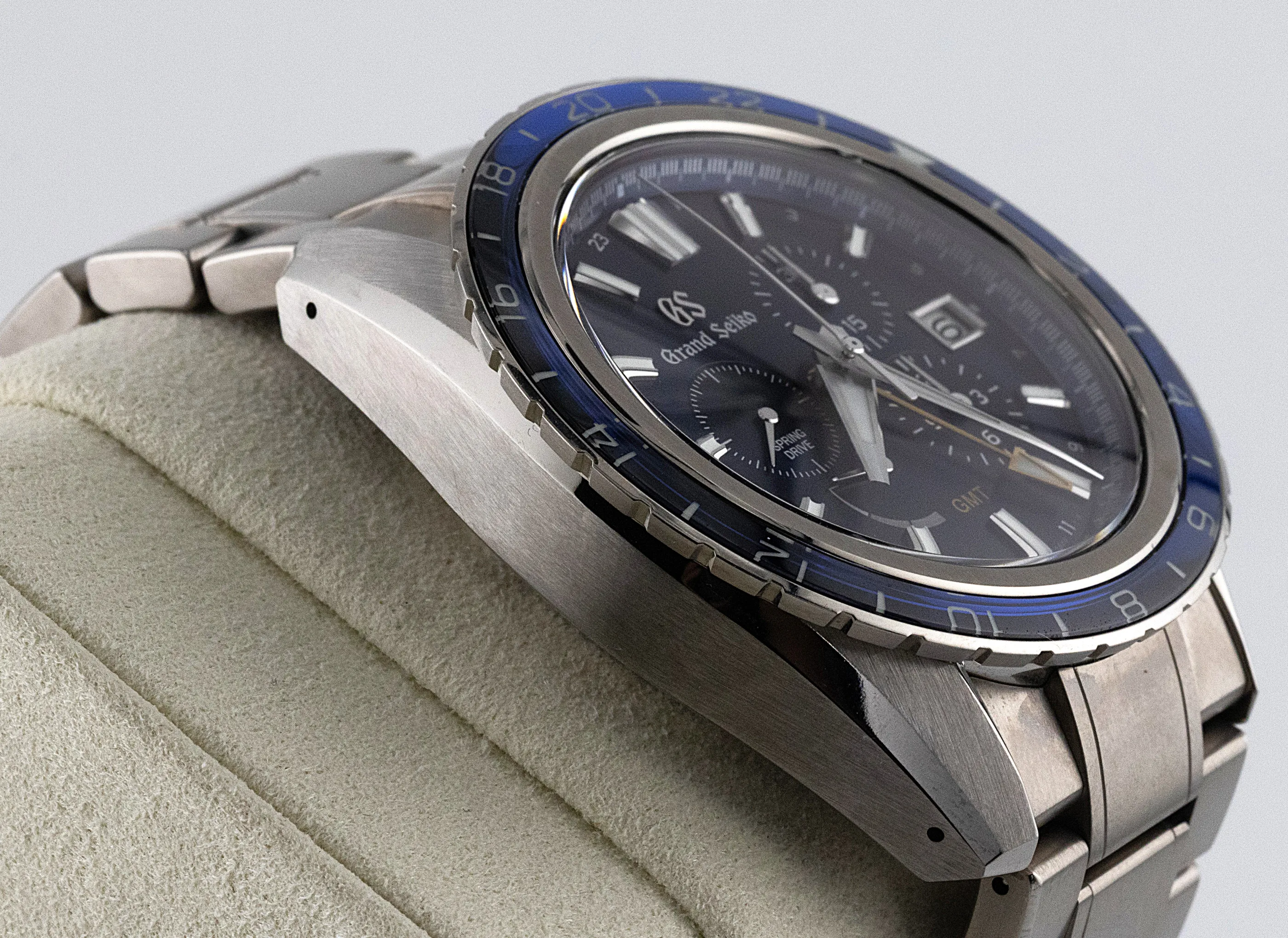 Grand Seiko Evolution 9 Spring Drive Chronograph GMT detail 6